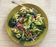 Pasta with Peas, Prosciutto, Asparagus and Lettuce