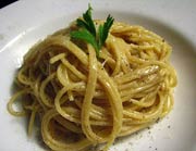 Spaghetti with Sheep's Cheese and Black Pepper