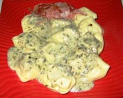Tortellini with Chicken and Pesto